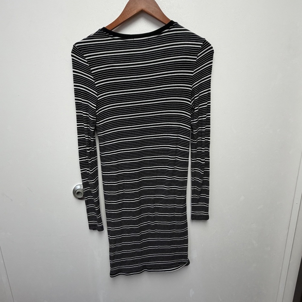 ATM Anthony Thomas Melillo Long-Sleeve Engineered Black White Stripe Rib Dress M - Picture 3 of 4